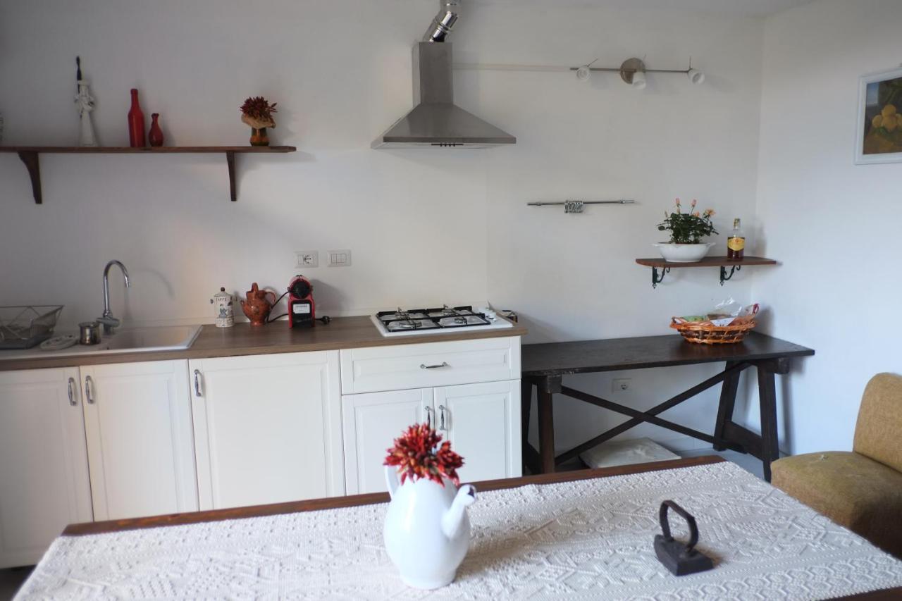 Villa Serra B&B iun E6769 Oristano Esterno foto