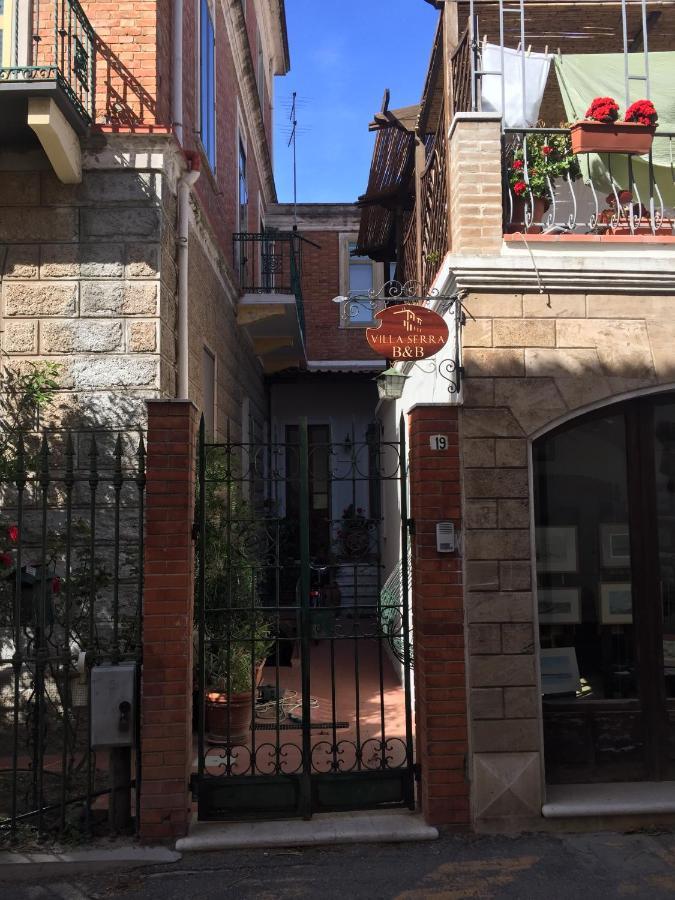 Villa Serra B&B iun E6769 Oristano Esterno foto